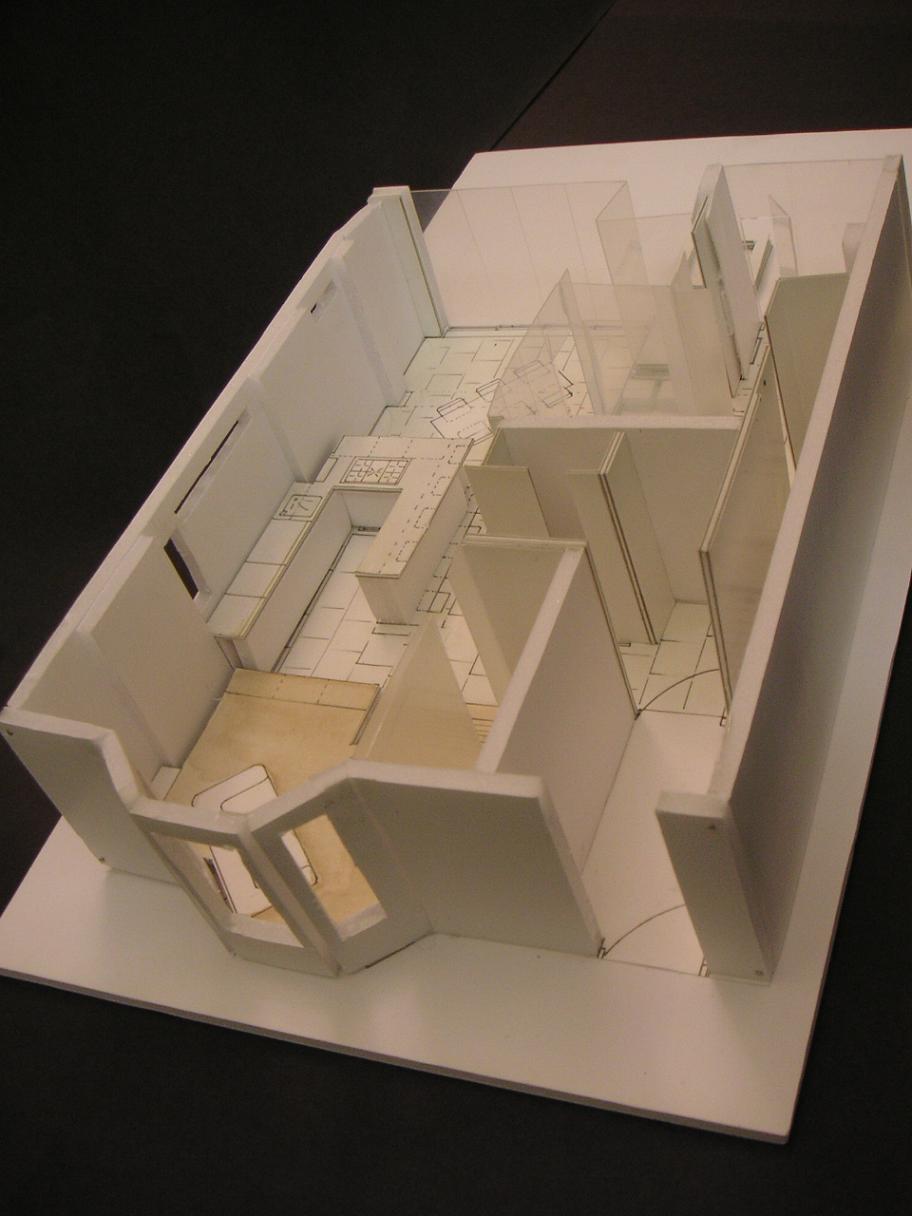 ���j���[�o�i�[